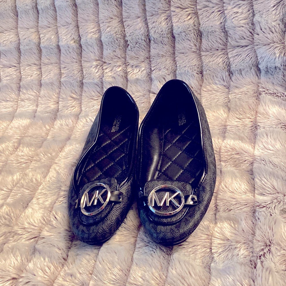 Michael Kors Flats Women Size 5